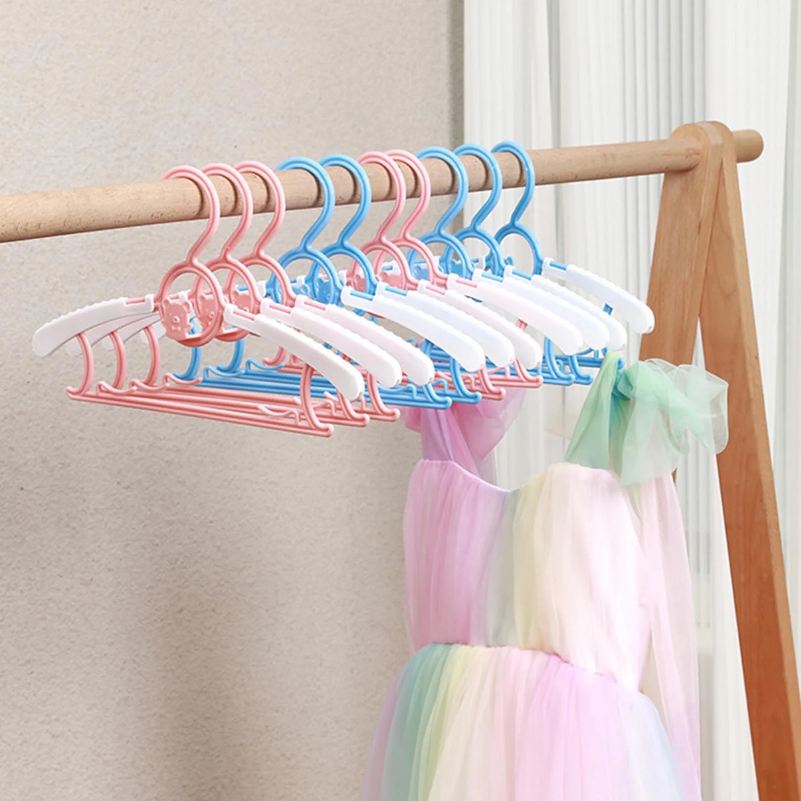 20 pièces Cintre Enfant Cintres Enfants Cintres Bebe ceintres pour Enfant Cintre Bébé Extensible Plastique avec Crochets Oursons Empilables pour vêtements d'enfants et Bébé