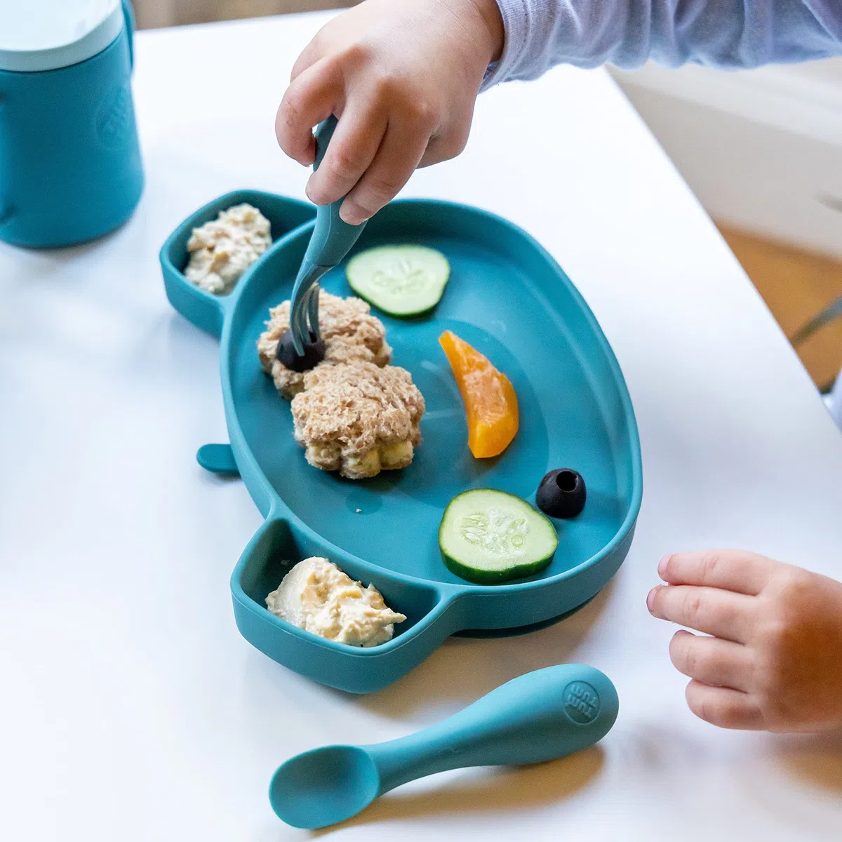 TUM TUM Couverts Enfants Étui, Cuillères Bébé Fourchettes Enfant, Couverts Bébé, 6 m+, Bleu